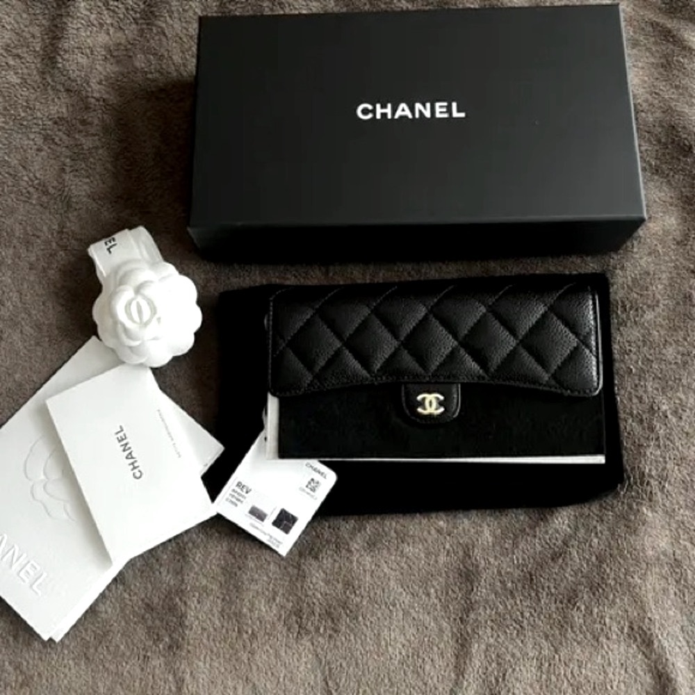 CHANEL - Classic Caviar Flap long Wallet NEW🔥wallet on chain crossbody bag⭐️ - Picture 1 of 12